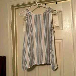 Size M top from loft